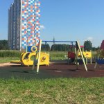 С набережной реки Волги украли детские качели, остались только воспоминания