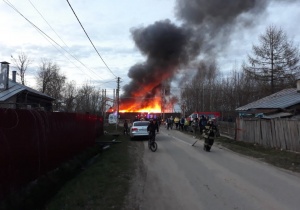 В Пролетарском районе загорелся вагон