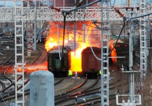 В Пролетарском районе загорелся вагон
